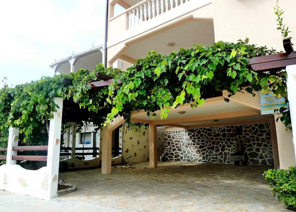 Apartments Papillon Podgorica Luaran gambar