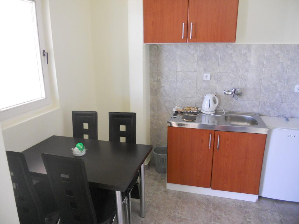 Apartments Papillon Podgorica Bilik gambar